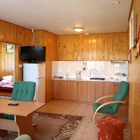 Fala W Kopalinie Daire *